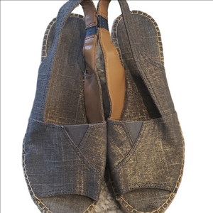 Clarks Petrina Rhea Espadrille sandal in gold and denim